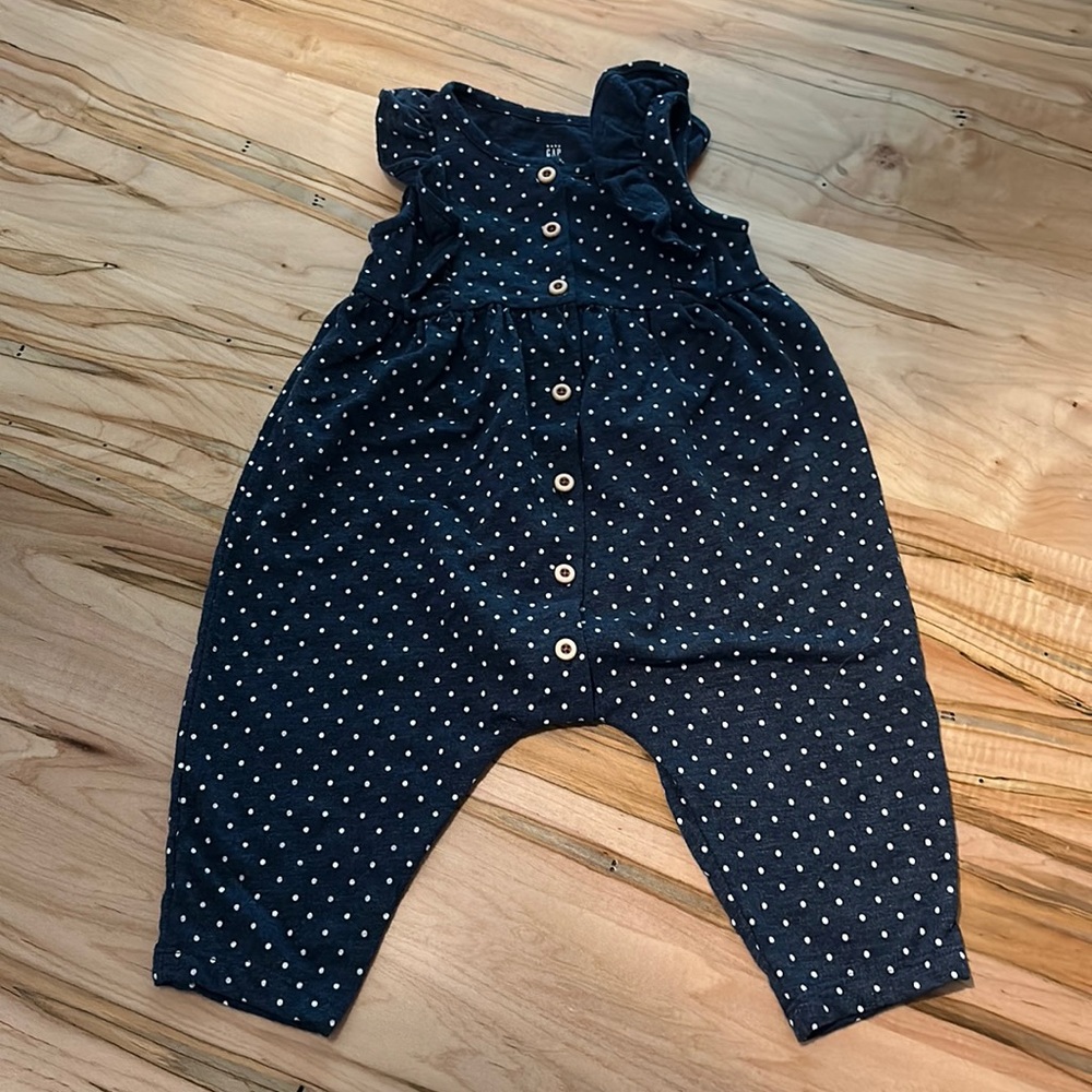 Excellent condition Baby Gap Romper